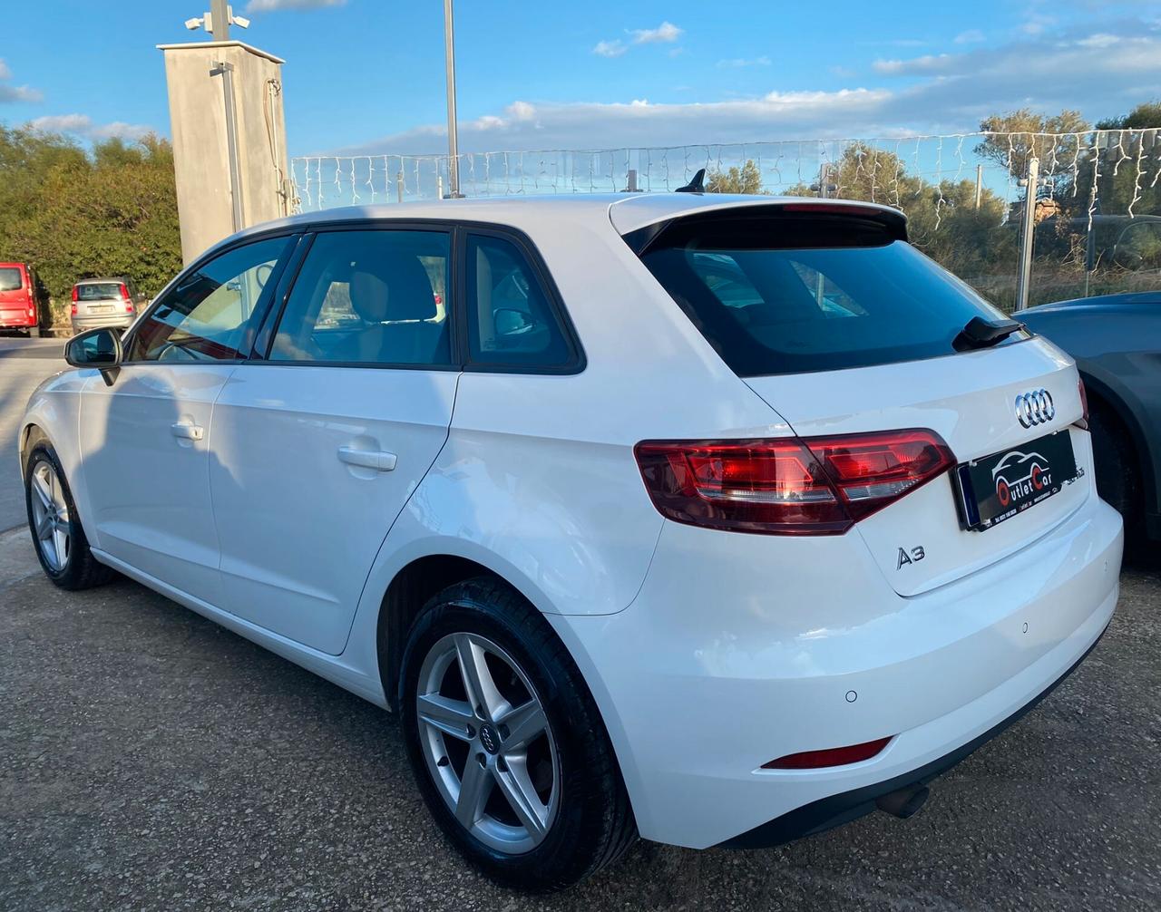 Audi A3 SPB 30 TDI Business