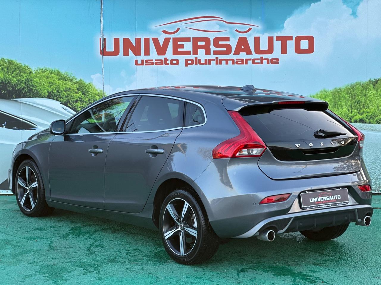 Volvo V40 2.0 D2 120cv R-Design 2018