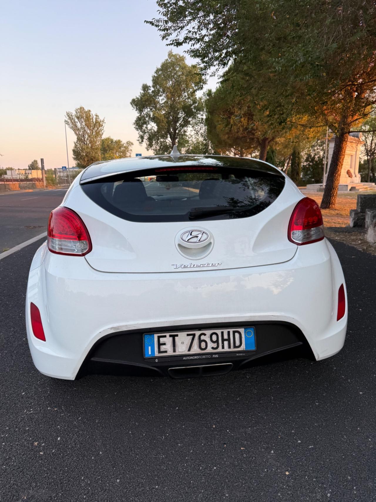 Hyundai Veloster 1.6 GDI DCT Comfort