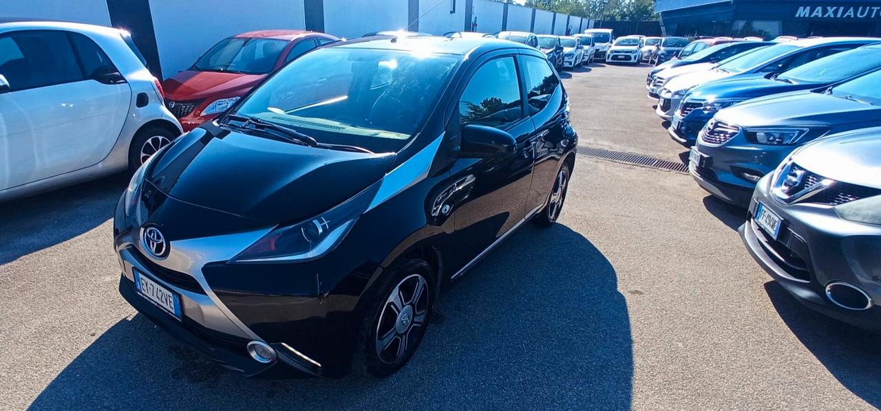 Toyota Aygo 1.0 x-clusiv