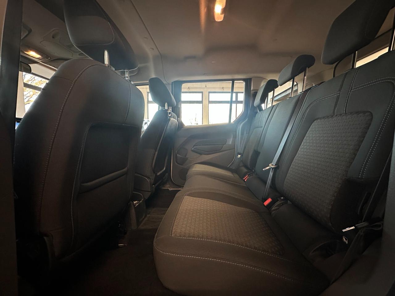 Ford Tourneo Connect 1.5 EcoBlue TDCI Trend *SENSORI POST*BLUETOOTH*