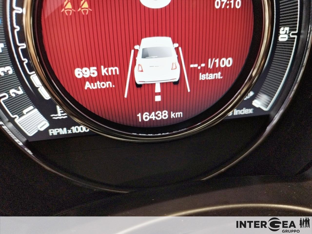 FIAT 500 1.0 hybrid Dolcevita 70cv - cerchio 16''