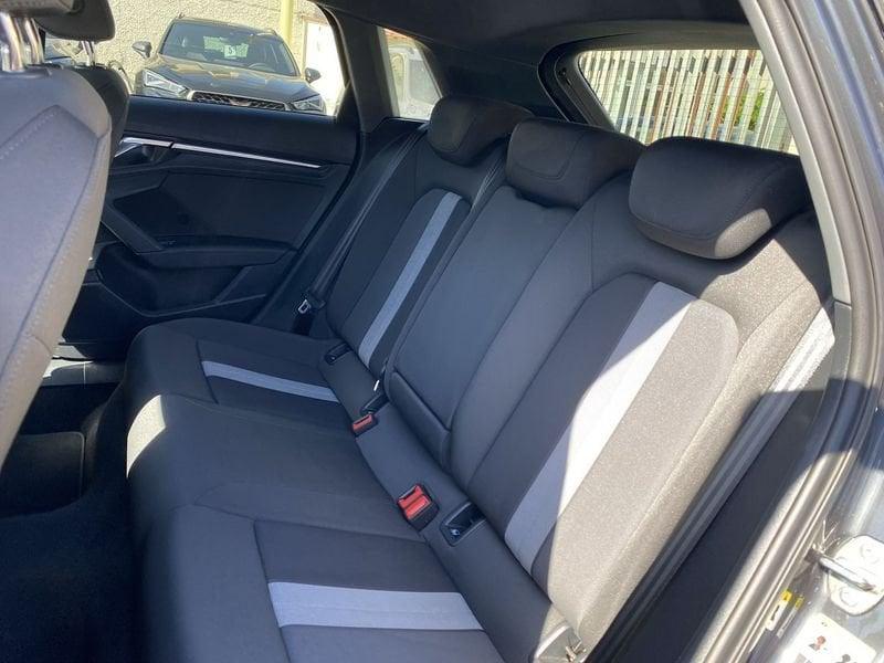 Audi A3 SPB Business 2.0 TDI 116CV 30