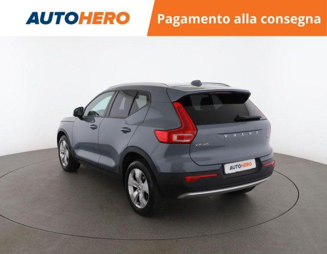 VOLVO XC40 T3 Geartronic Momentum Pro