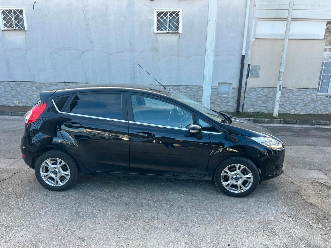 Ford Fiesta 1.4 GPL 95 Cv 2016 Titanium