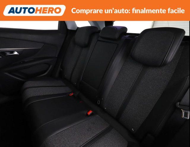 PEUGEOT 3008 BlueHDi 130 S&S EAT8 Allure