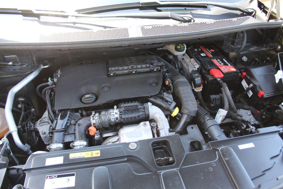 PEUGEOT - 3008 - BlueHDi 120 S&S Active