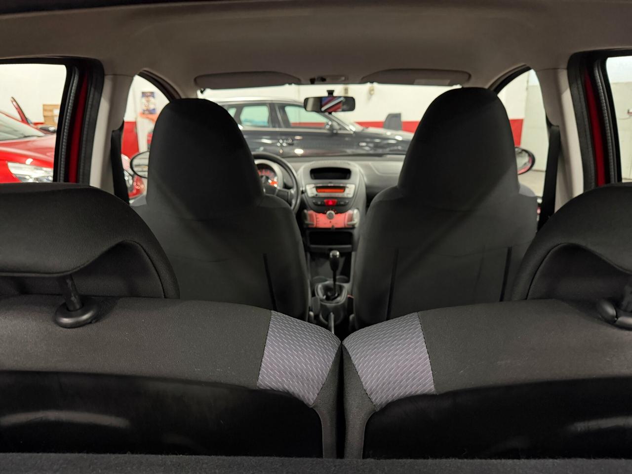 Toyota Aygo 1.0 12V VVT-i 5 porte Sol