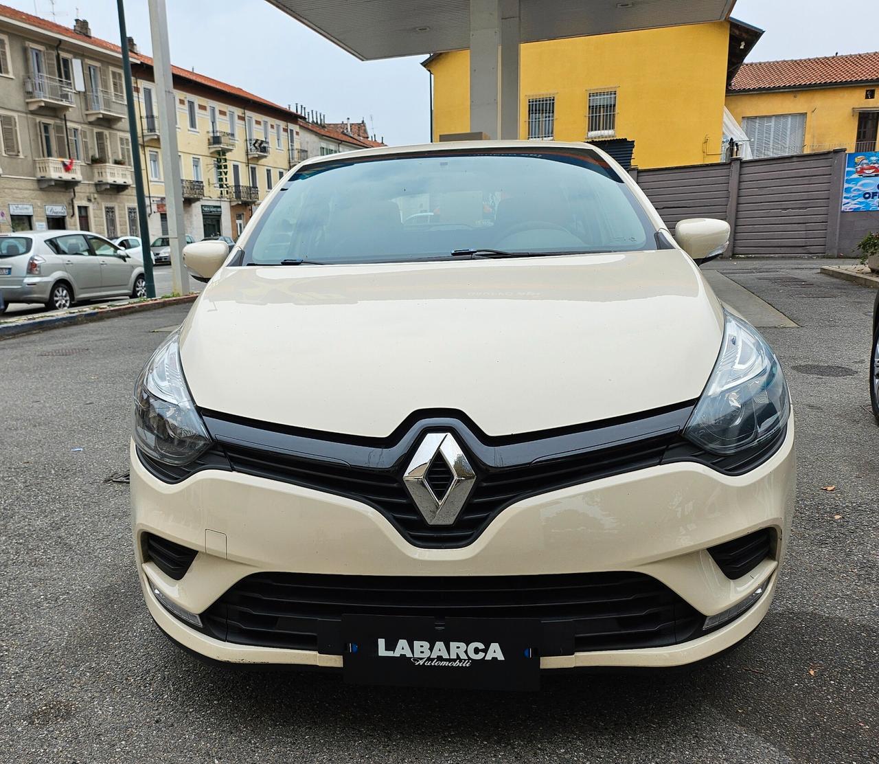 Renault Clio 1.2 75CV 5 porte Life NEOPATENTATI