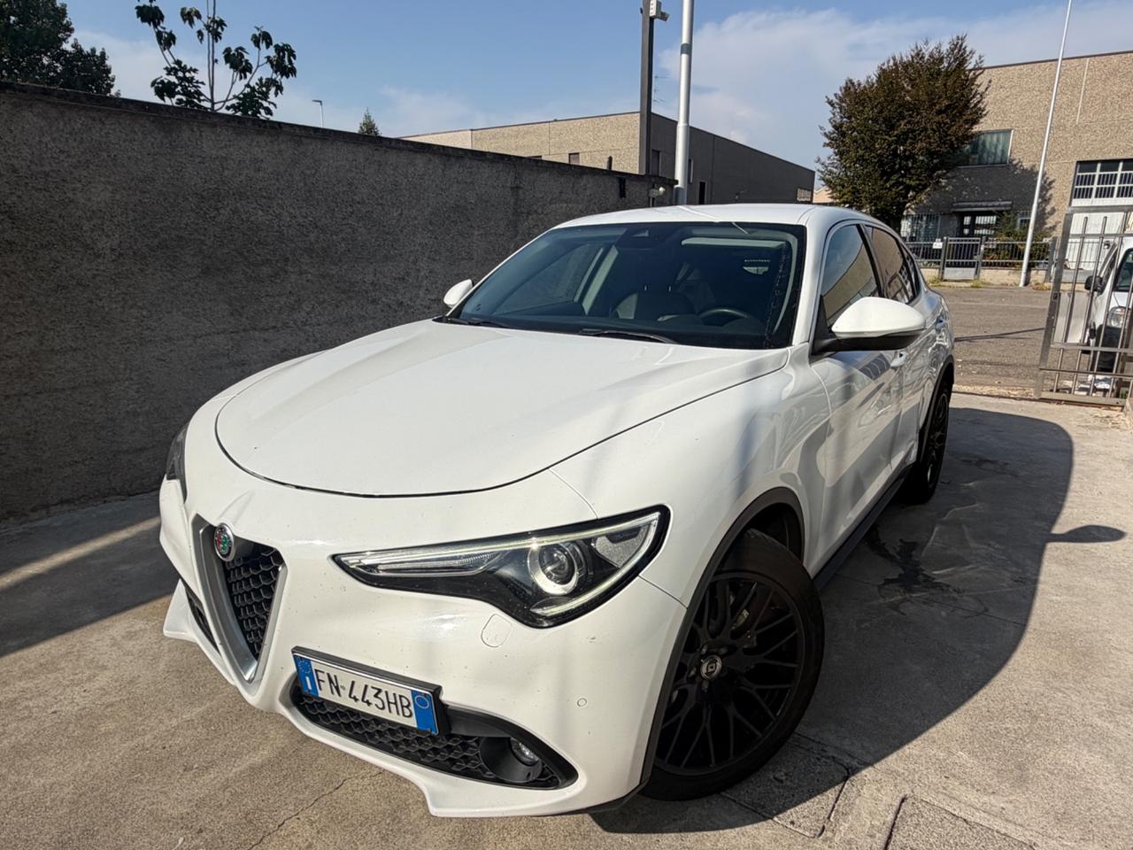 Alfa Romeo Stelvio 2.2 TD 177CV AUTOMATIC 4X4 EURO6B