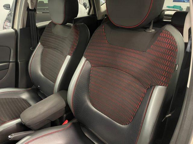 RENAULT Captur 1.5 dCi 90 CV EDC Project Runway