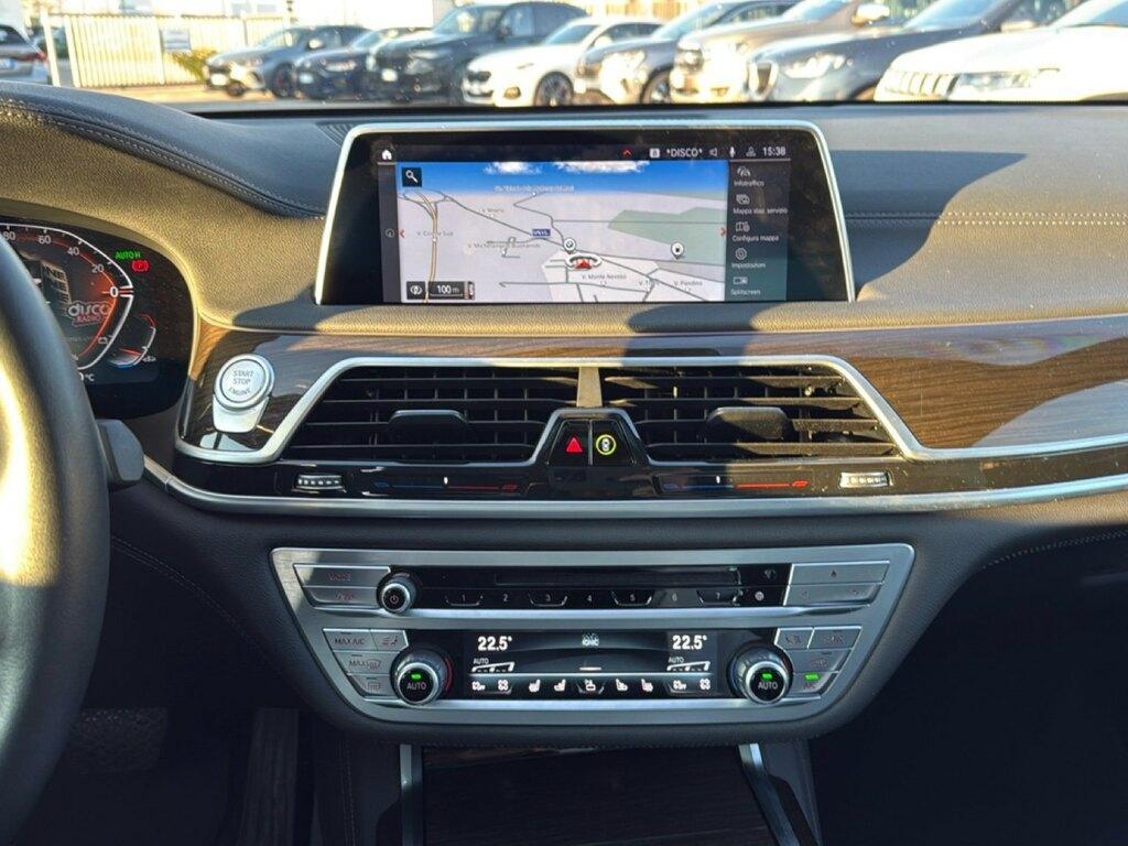 BMW Serie 7 Berlina 740 d Mild Hybrid 48V Individual Composition xDrive Steptronic