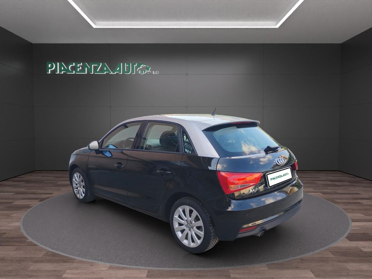 Audi A1 Sportback 1.4 tdi SOPRTBACK.CINGHIA NUOVA