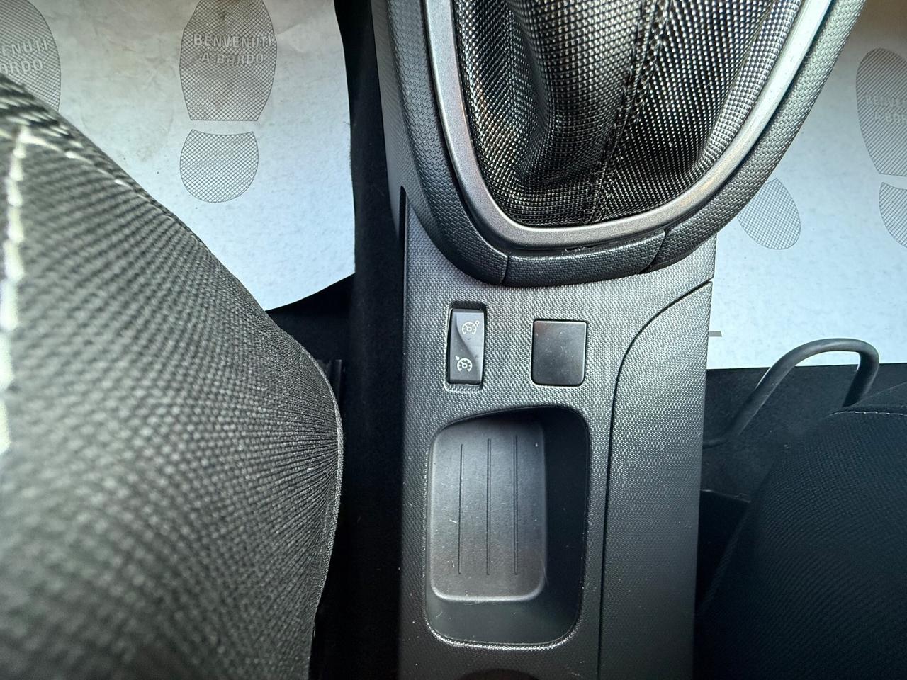 Renault Clio 1.2 75CV 5 porte - Neopatentati