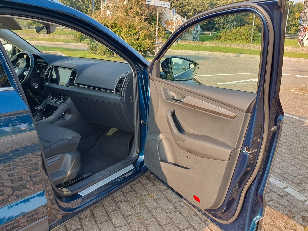 Skoda Karoq 1.5 TSI ACT DSG Style RESTYLING CON TANTI OPTIONAL - PREZZO REALE -