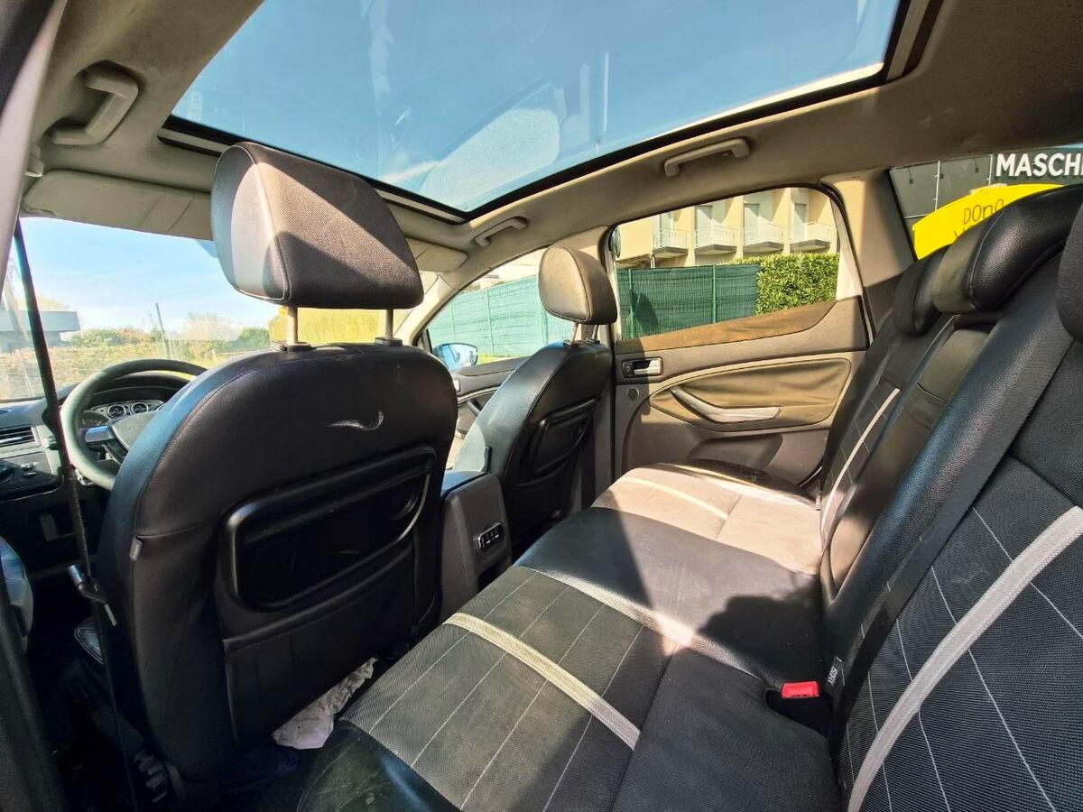 Ford Kuga 2.0 tdci Titanium 4wd 136cv dpf