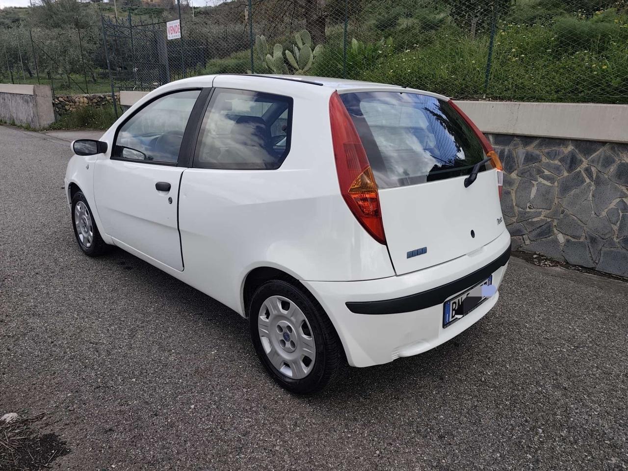 Fiat Punto 1.2i Fire 8 valvole