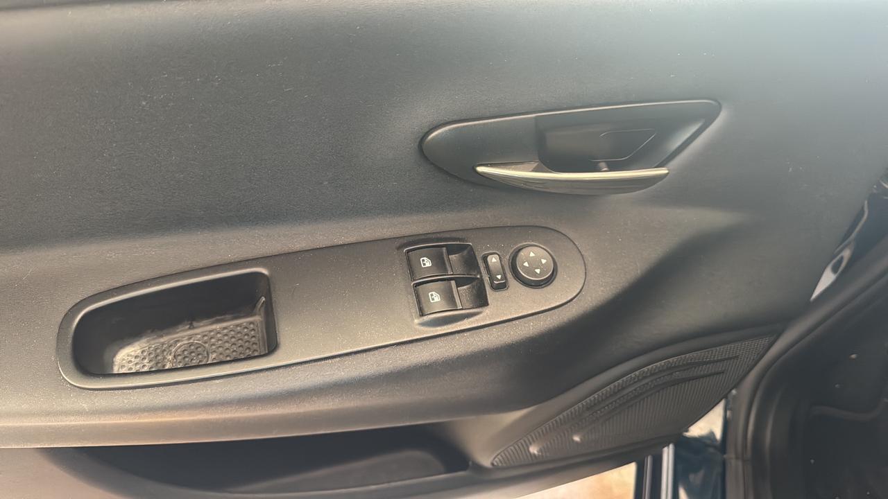 Lancia Ypsilon 1.2 69 CV 5 porte GPL Ecochic Gold