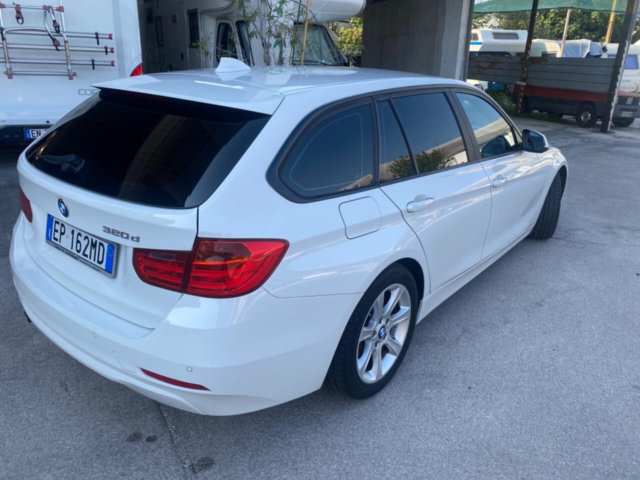 Bmw 320 320d Touring Modern