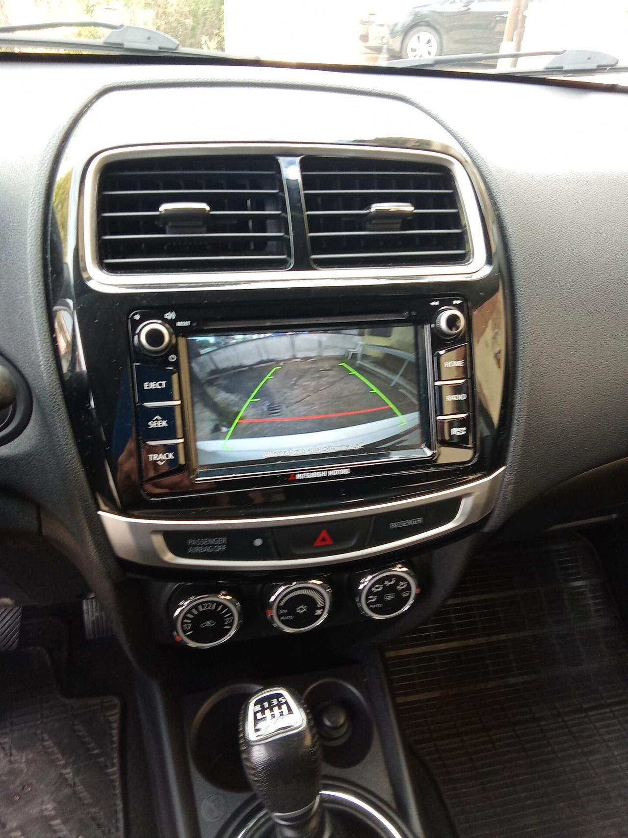 Mitsubishi ASX 1.6 DI-D 114 CV Intense 017