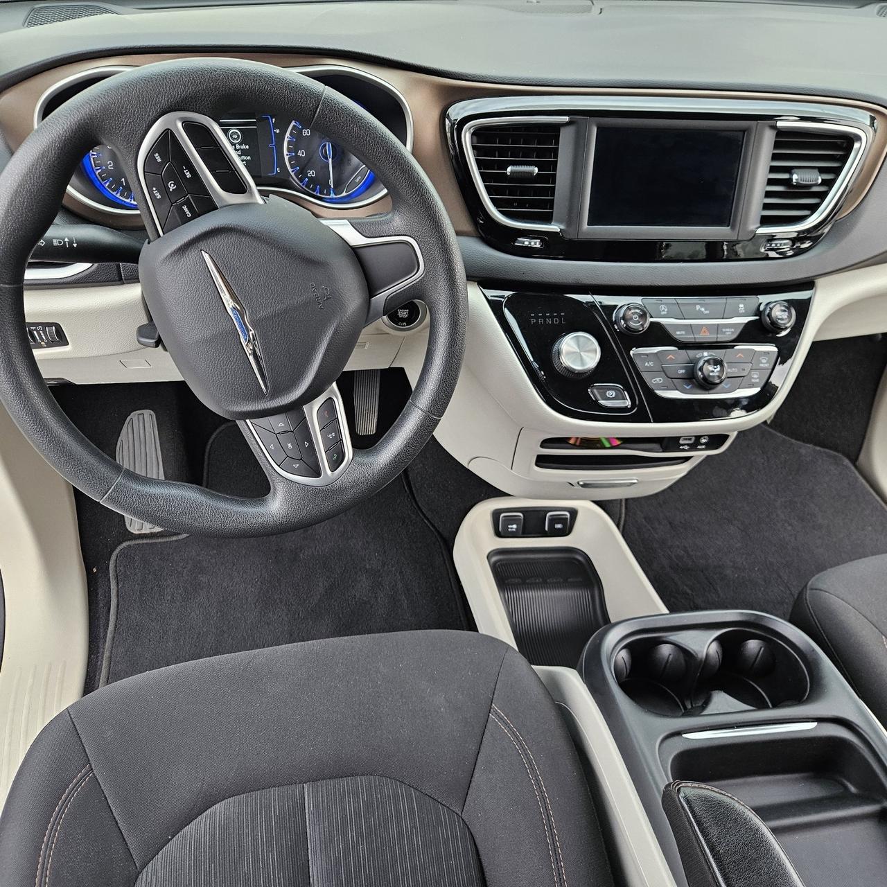 Chrysler Pacifica Turing Limited