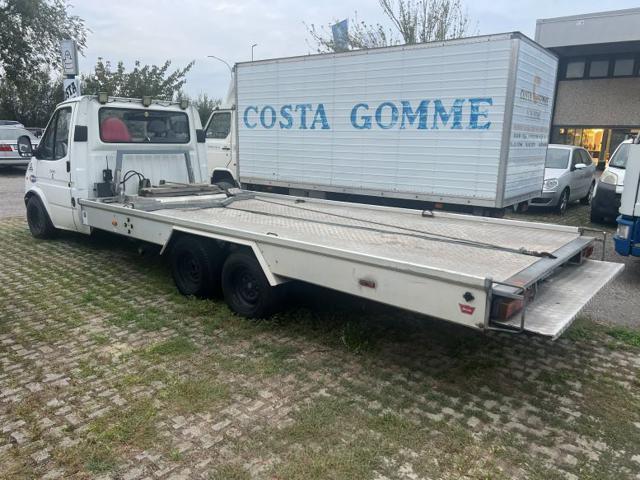 FORD Transit Trasporto Auto Patente B TRANSIT TURBO D