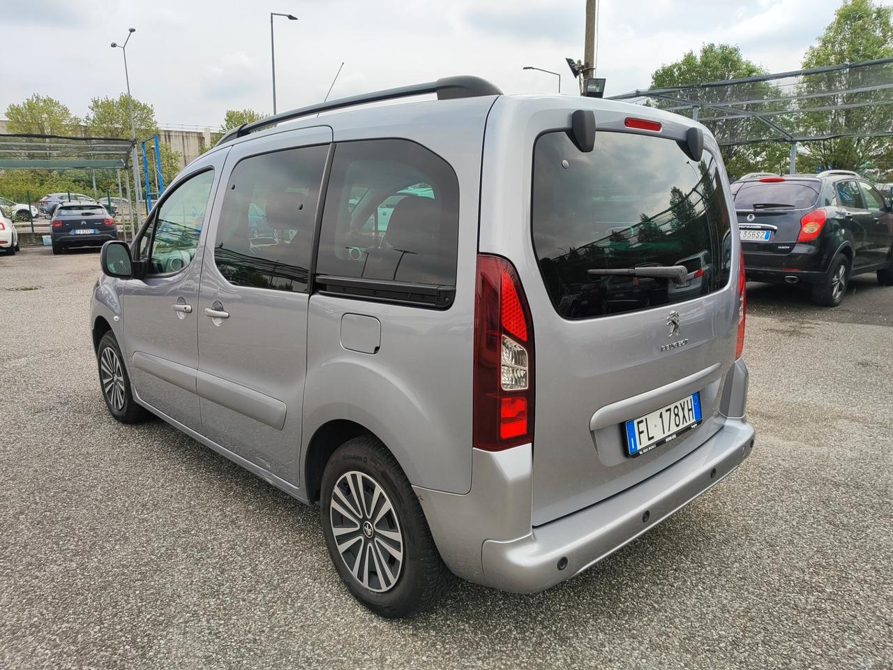 Peugeot Partner Tepee BlueHDi 100 Active