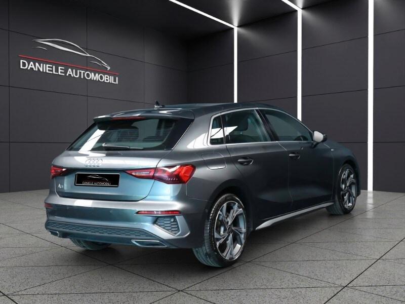 AUDI A3 4ª serie A3 SPB 30 TDI S tronic S line...