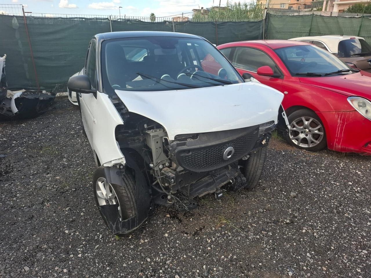SMART FOR4 453 INCIDENTATA 2019
