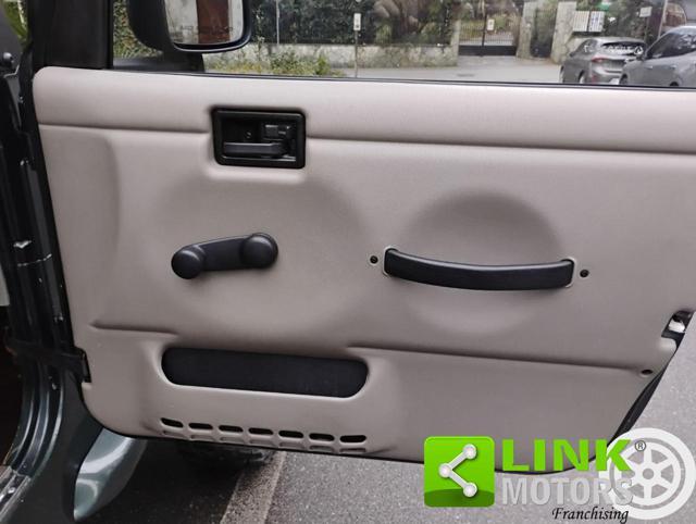 JEEP Wrangler 4.0 cat Sport