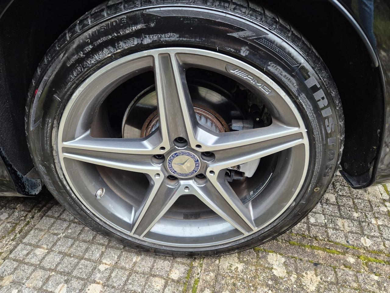 Mercedes-benz C 220 d Auto 4Matic Coupé Premium Plus Amg