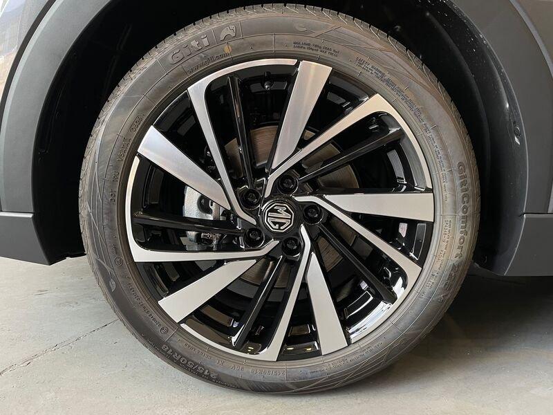 MG ZS HEV 1.5 Hybrid+ Luxury
