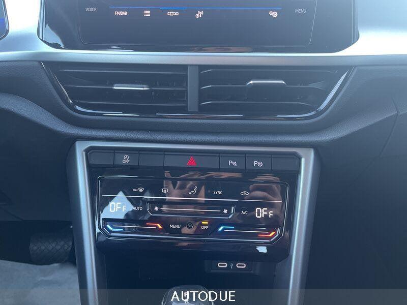 Volkswagen T-Roc I 2022 2.0 tdi Life 150cv dsg
