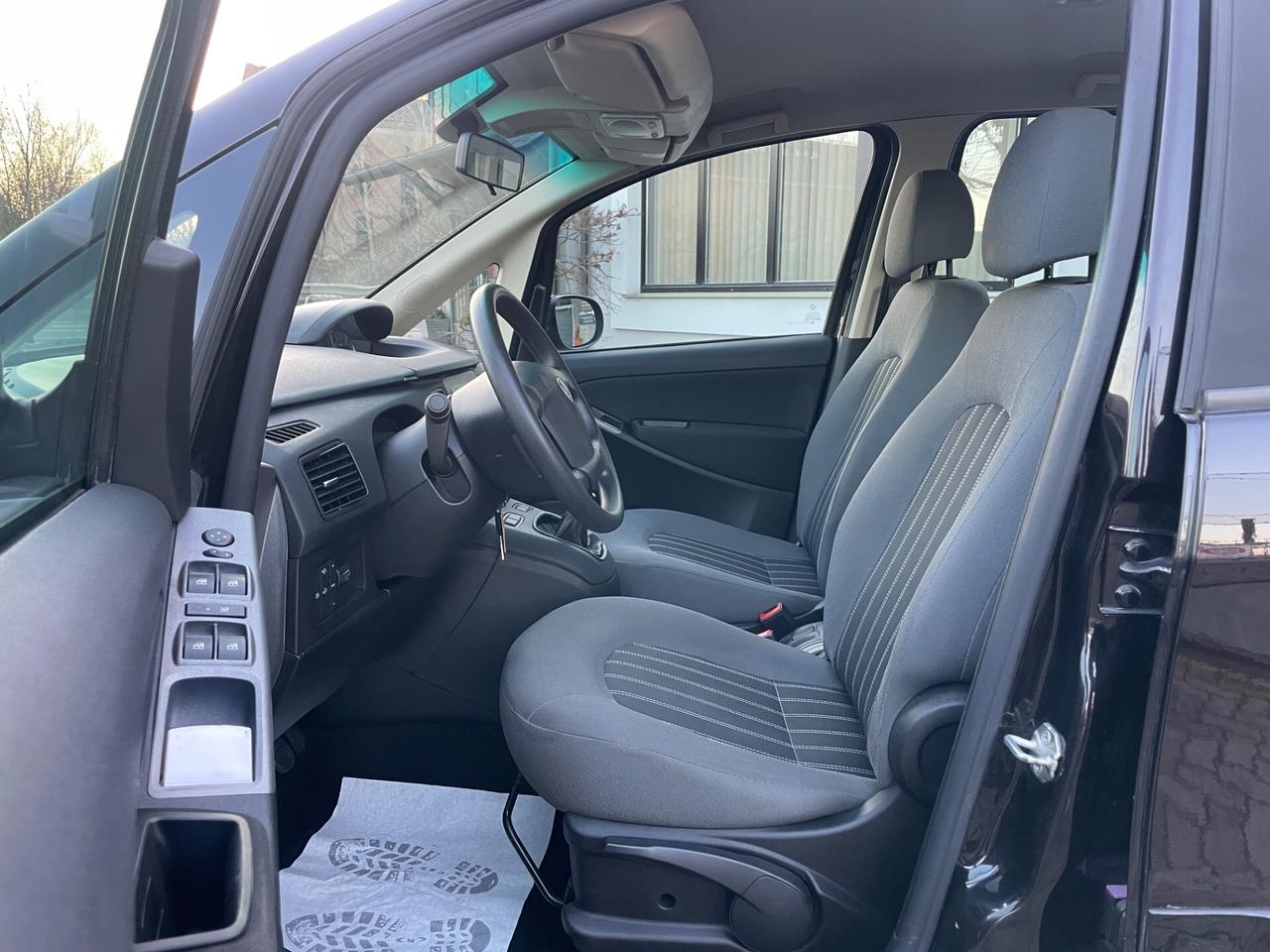 Lancia MUSA 1.4 8V Ecochic (GPL) Diva