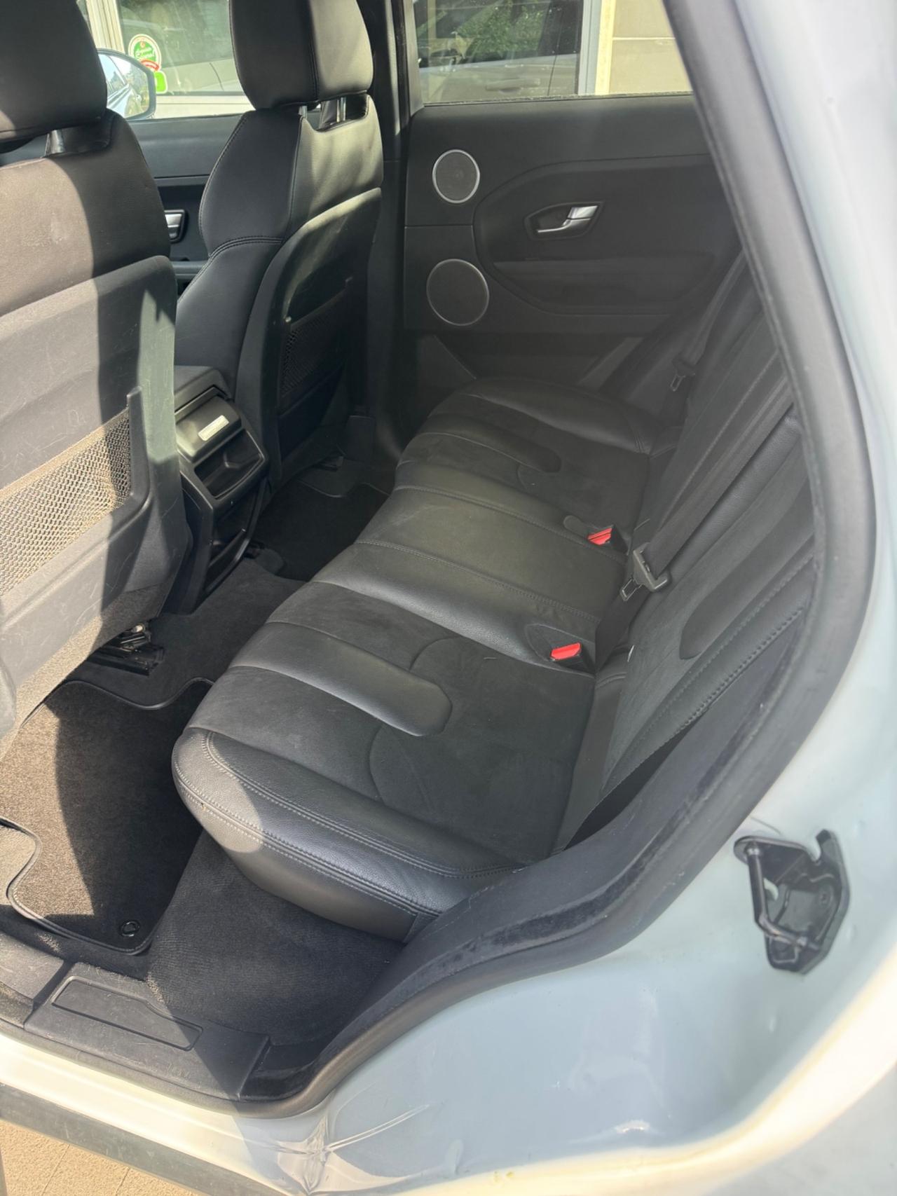 Land Rover Range Evoque 2.2 Sd4 5p. Pure