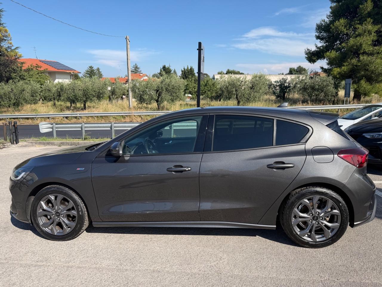 Ford Focus 1.0 EcoBoost Hybrid 125 CV 5p. ST-Line