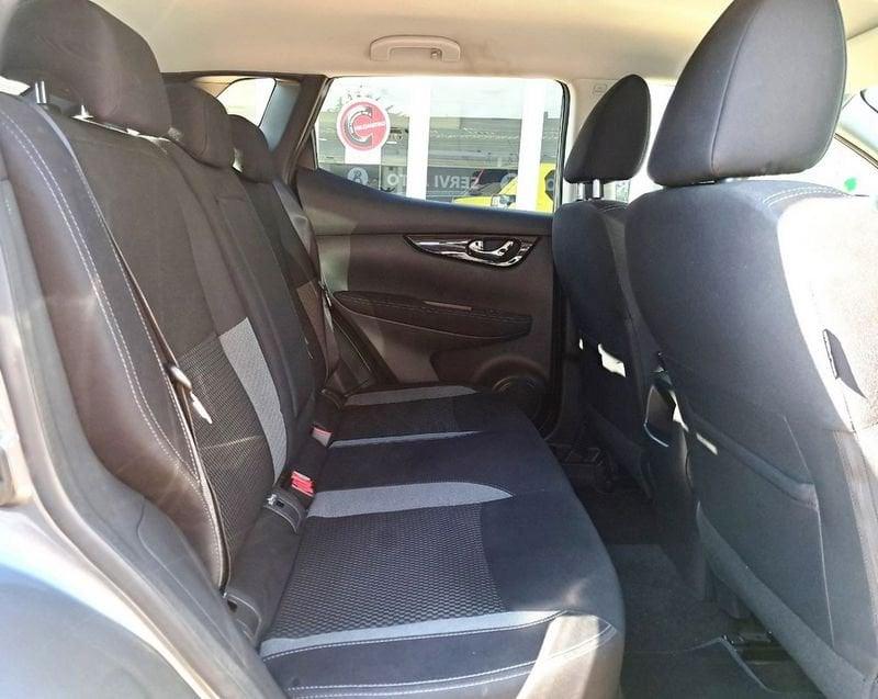 Nissan Qashqai Qashqai 1.6 dCi 2WD N-Connecta
