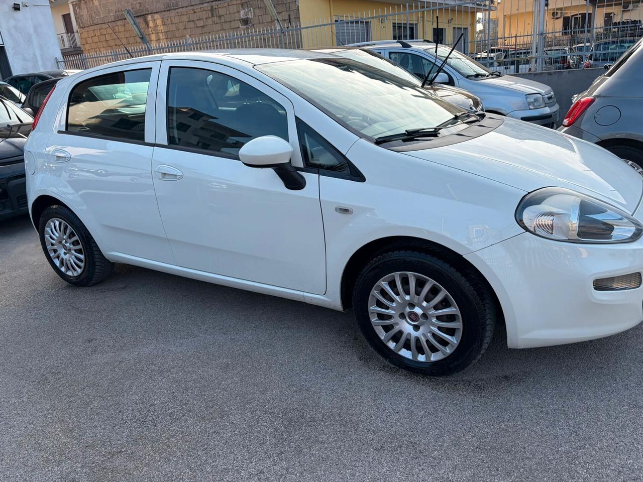 Fiat Punto 1.3 MJT II 75 CV 5 porte Lounge
