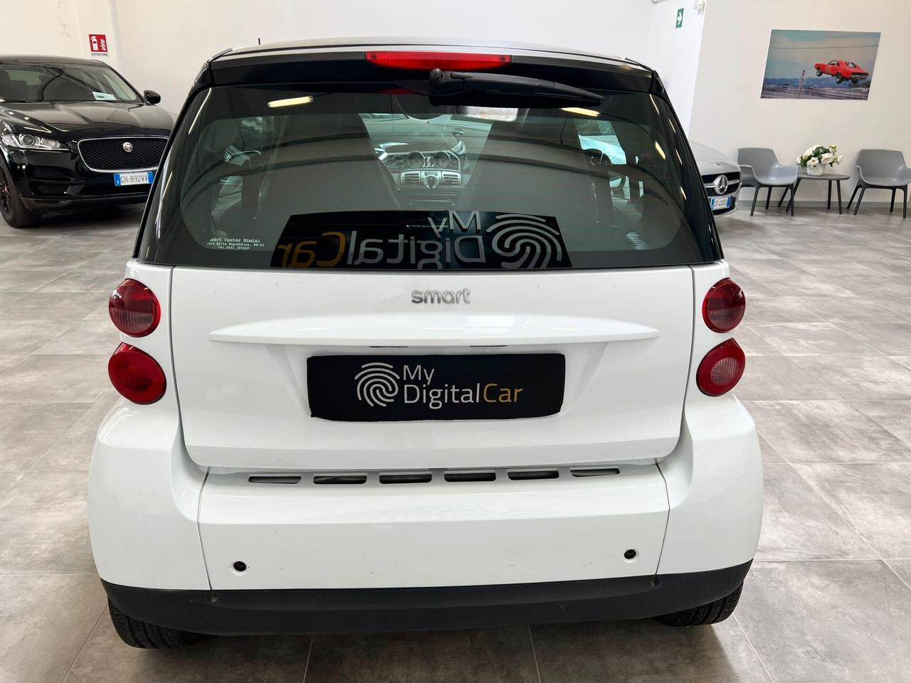 Smart ForTwo 1000 52 kW coupé passion