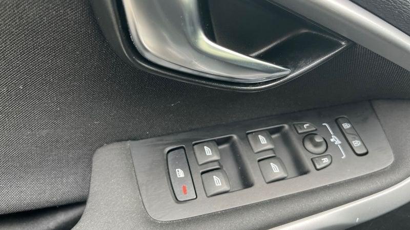 Volvo V40 2.0 D2 Business Plus Geartronic my19 2.0 D2 BUSINESS