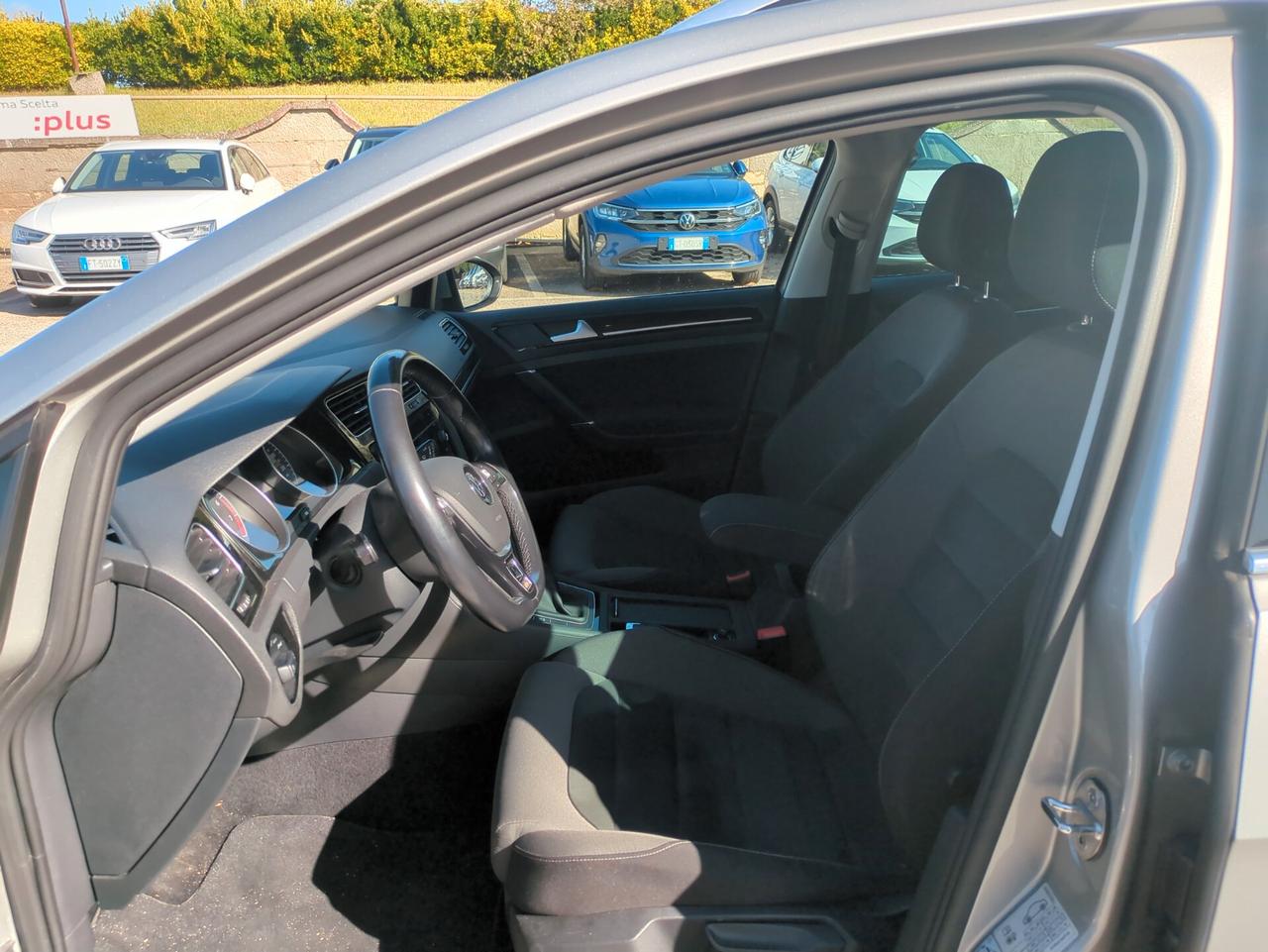 Volkswagen Golf Variant 1.4 TGI R-LINE