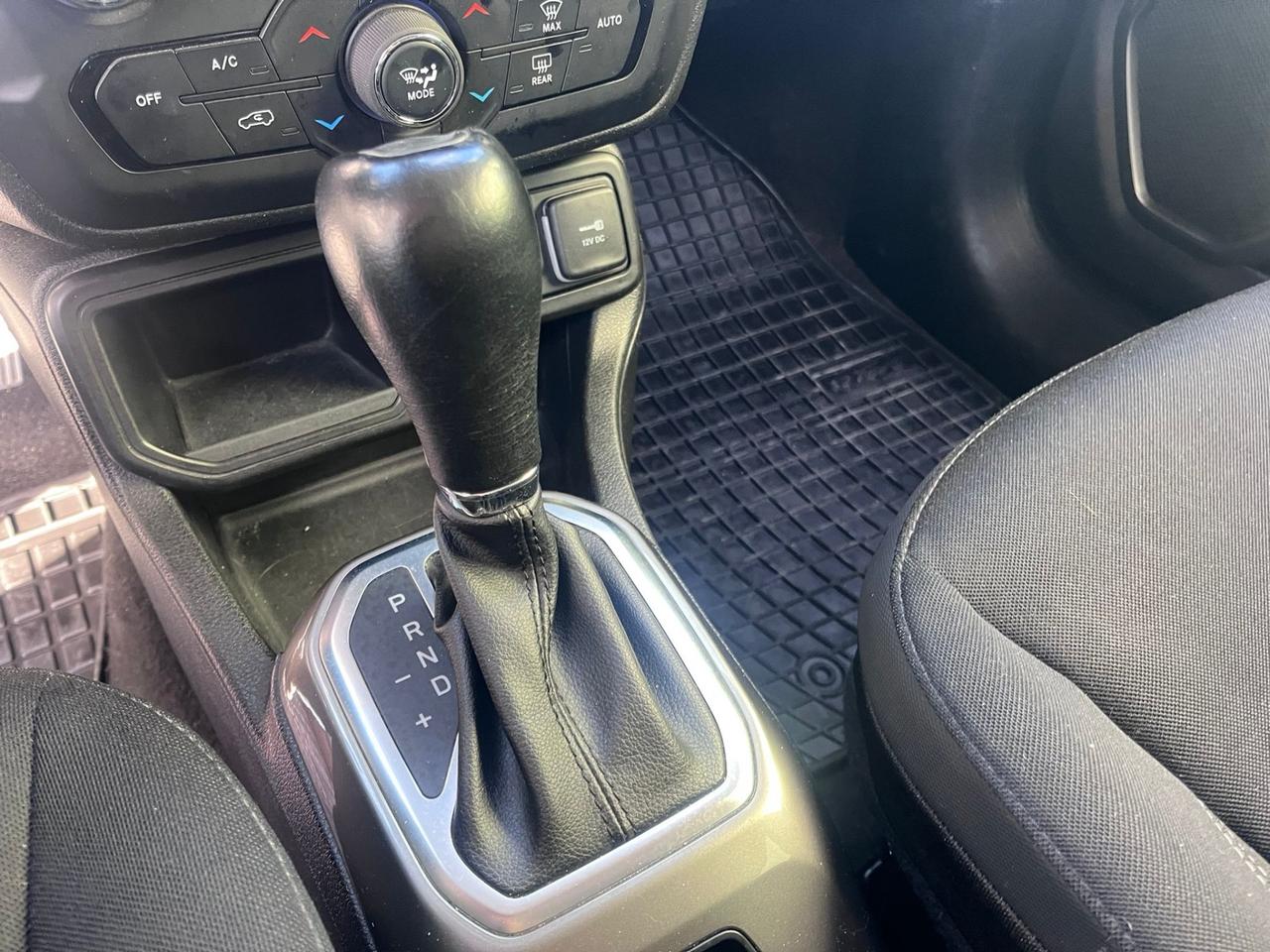 Jeep Renegade 1.6 Mjt DDCT 120 CV Limited