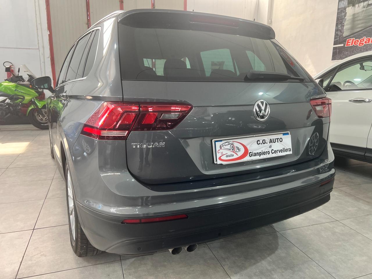 Volkswagen Tiguan 1.6 116 CV - Business BlueMotion Technology - 2019