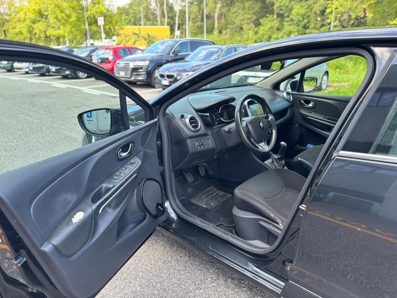 Renault Clio 1.2 75 CV 5 porte Duel
