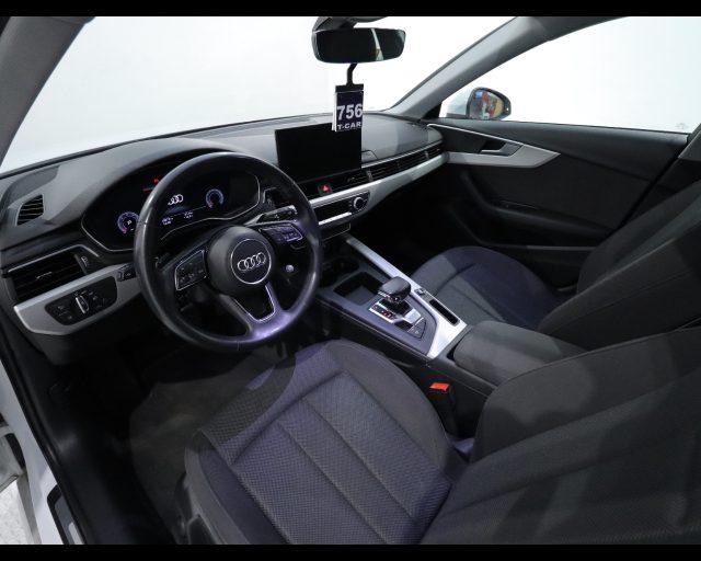 AUDI A4 Avant 35 TDI/163 CV S tronic