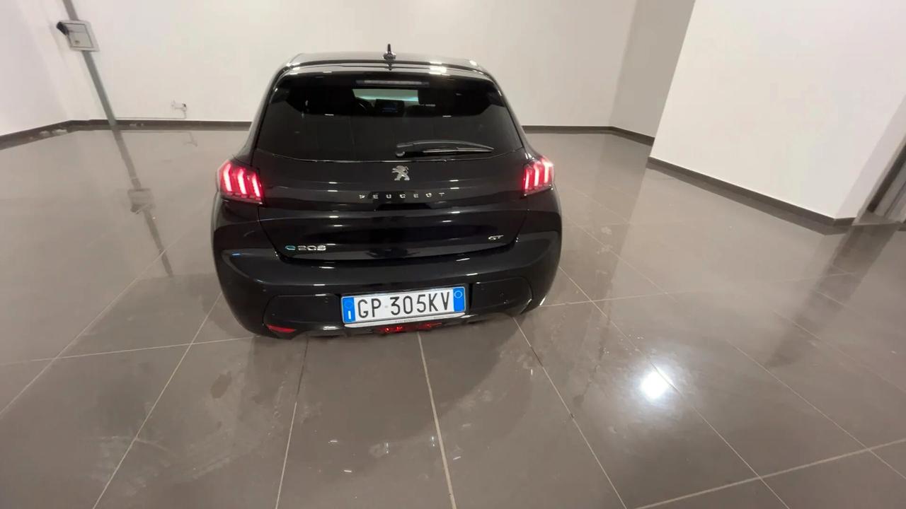 Peugeot 208 motore elettrico 136 CV 5 porte GT