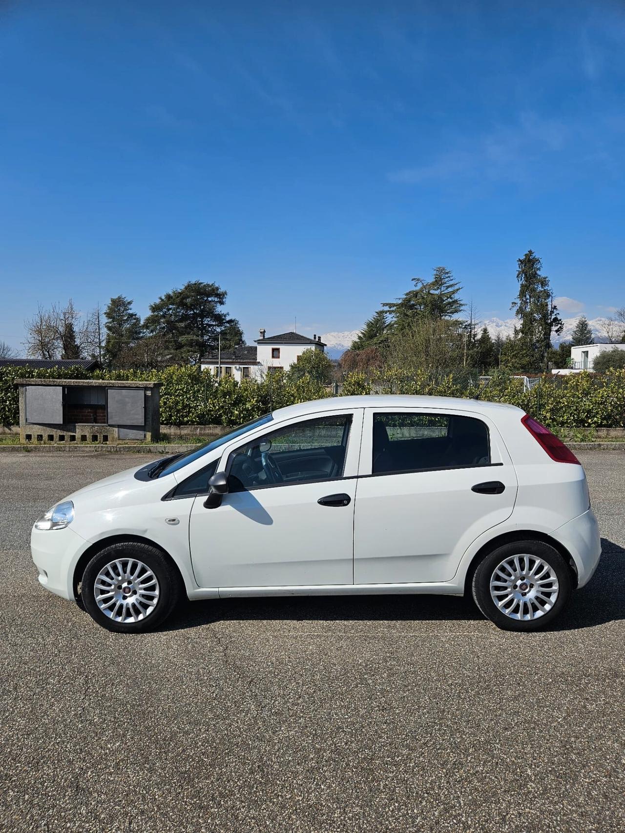 Fiat Grande Punto 1.3 MJT NEOPATENTATI