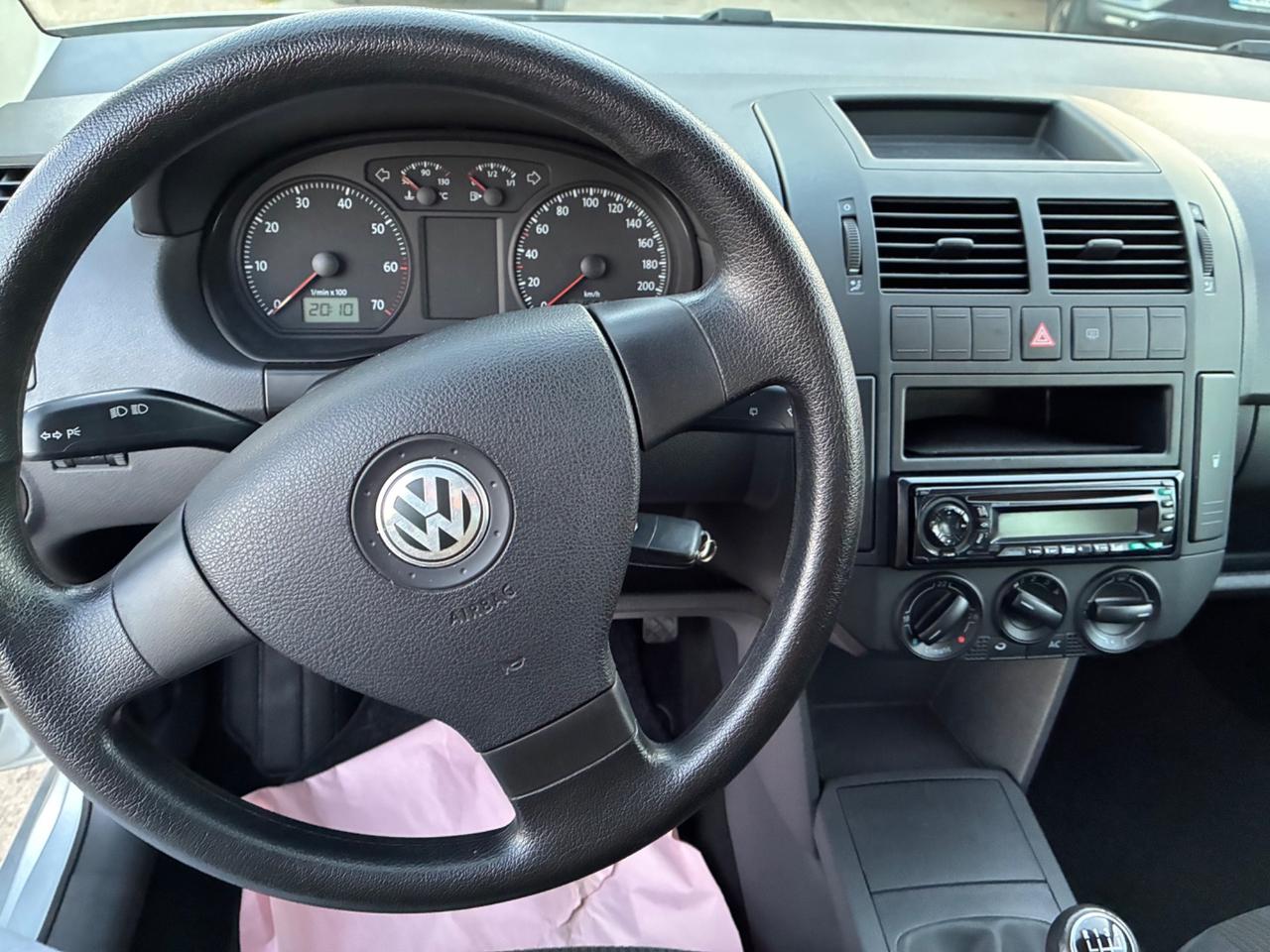 Volkswagen Polo 1.2/70CV 12V 5p. Comfortline