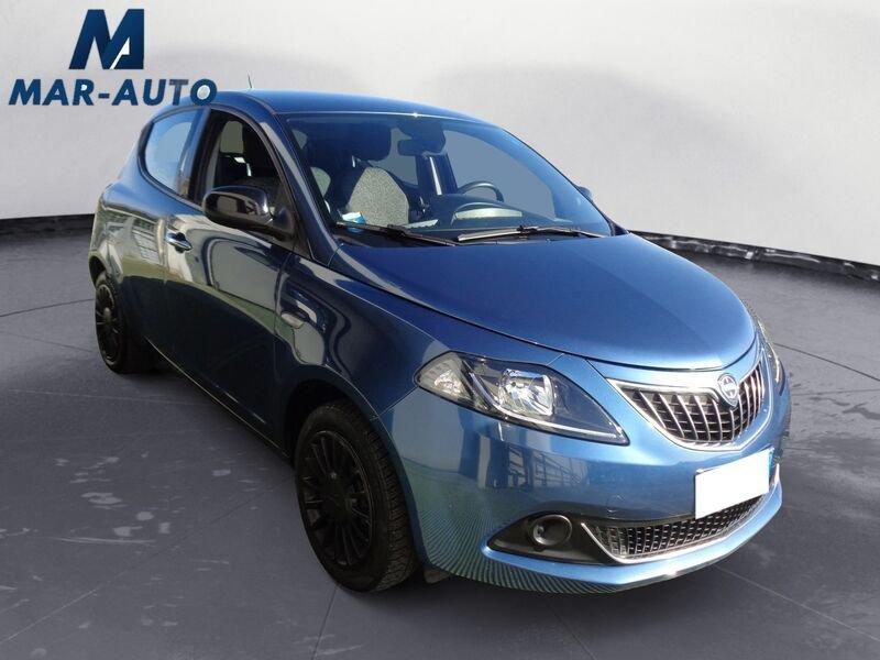 Lancia Ypsilon Ypsilon 1.0 FireFly 5 porte S&S Hybrid Ecochic Silver