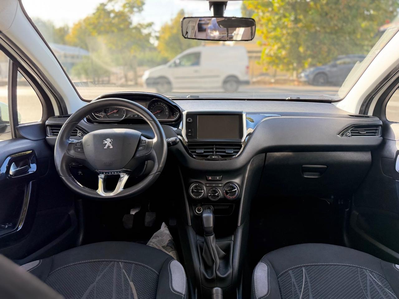 Peugeot 208 1.4 GPL
